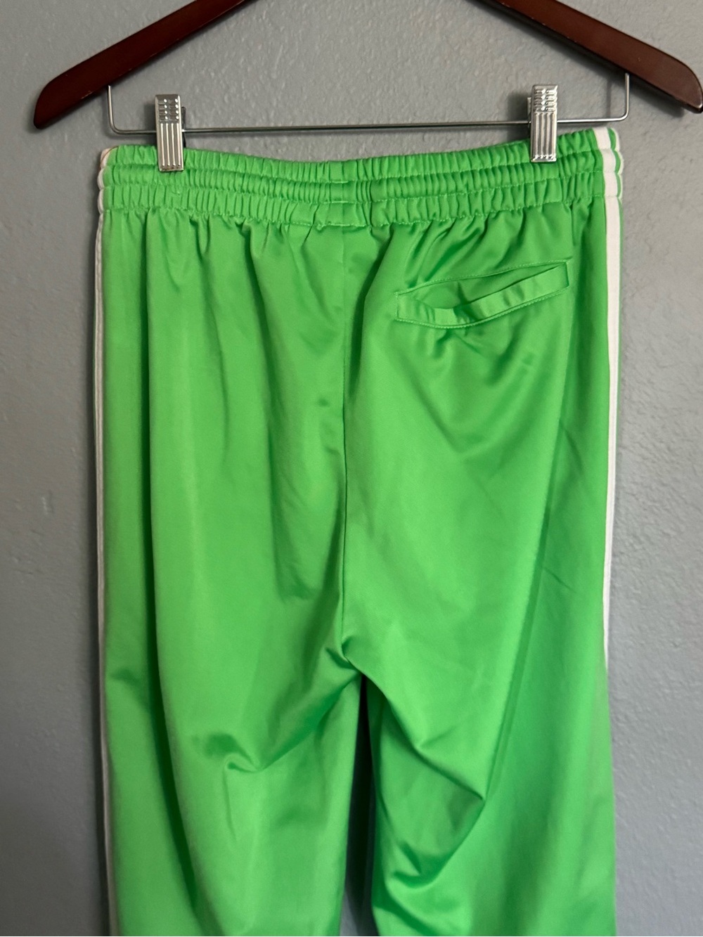 adidas Original Adicolor Primeblue Kelly Green Track Pants - Picture 7 of 10